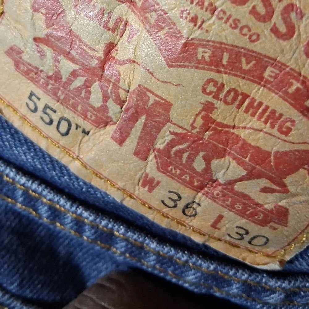 Levis 550 Relaxed Fit Tapered Leg Blue Denim Jeans Mens 36x30 00550-4686‎